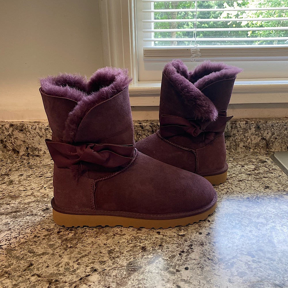 UGG DAELYNN BOOTS